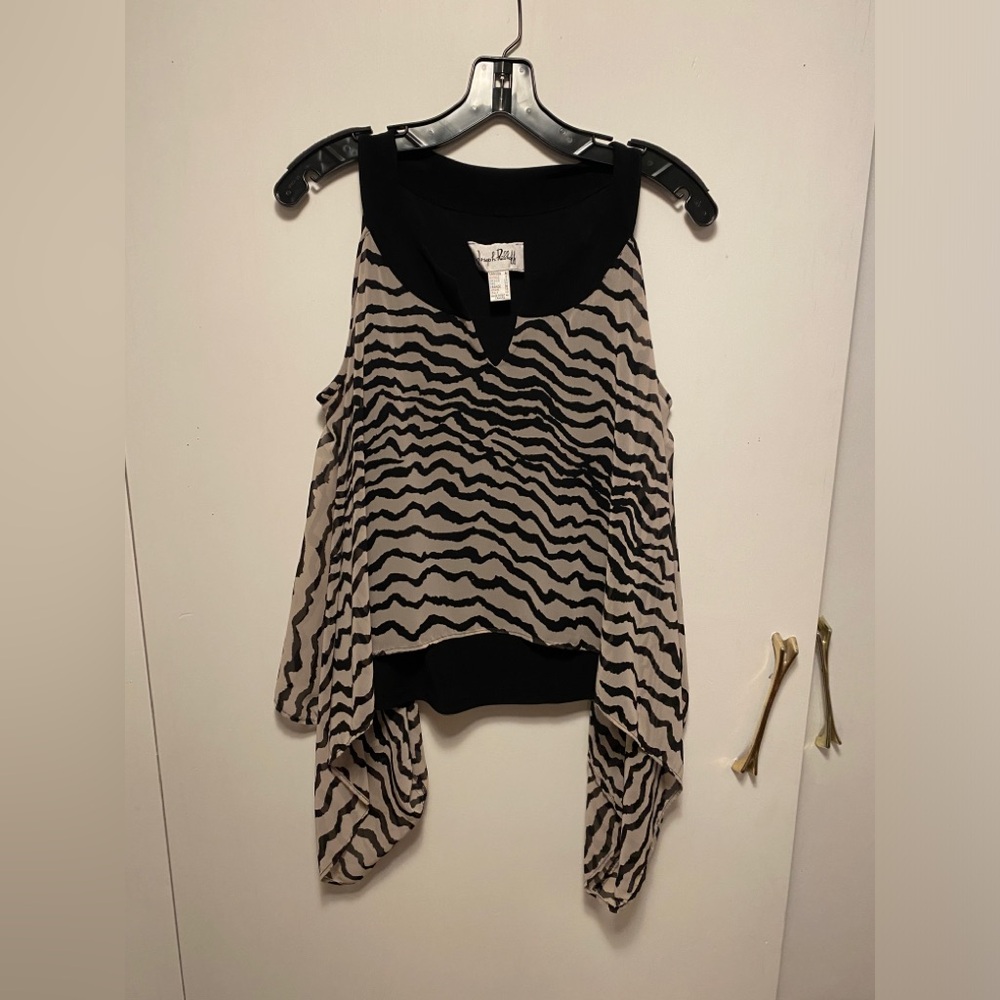 Joseph Ribkoff Modern Chic Zebra Striped Sleeveless Top Size 6